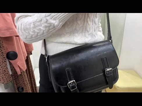 ❤️ Masturbation publique de la jeune salope FeralBerry avec un gode dans la cabine d'essayage ❤️ Porno juste at fr.libporno.ru ❤